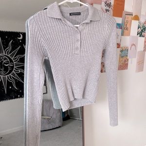 soft cropped brandy melville sweater, lightly worn